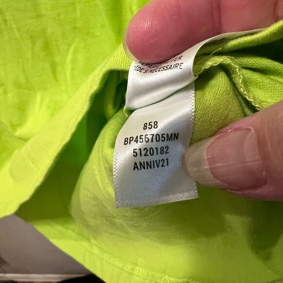 BE PROUD BP. Gender Inclusive Graphic Tee Unisex Small Green Punch Crew Neck - Picture 3 of 5